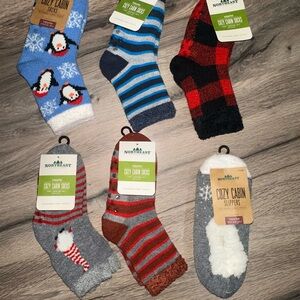 Northeast Youth Cozy Cabin Socks - Playful Patterns